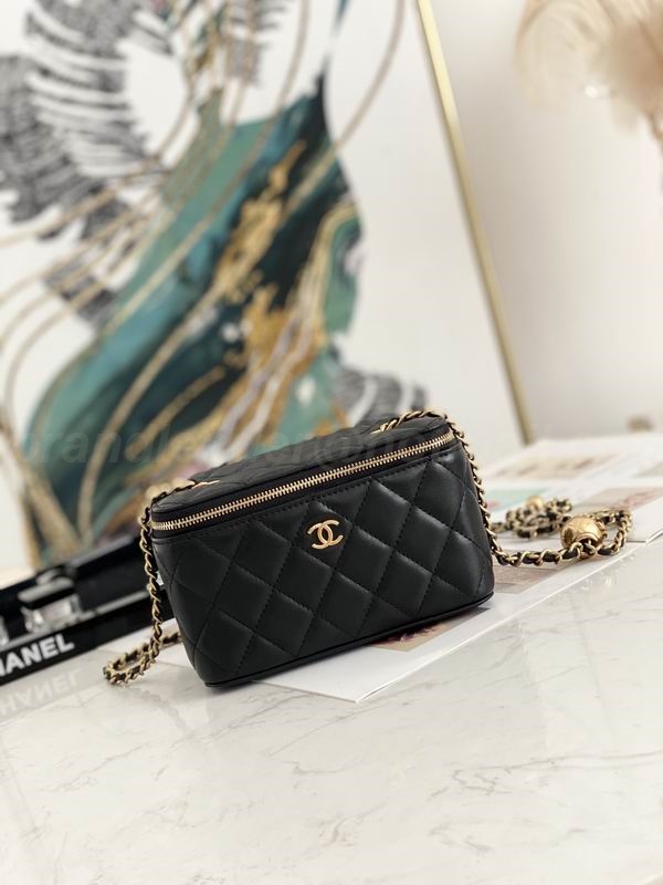 Chanel Handbags 95